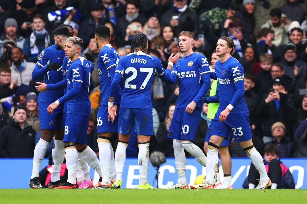 大联盟正式开始对球场围栏硬度进行规范，保护球员的守备安全