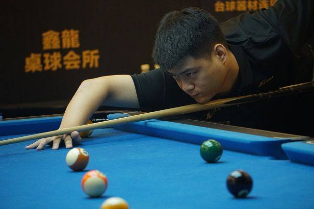 罗马诺：曼联新援奥罗斯科将在未来几天抵达英国完成转会流程