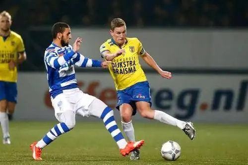 🎮HLE 1-0 T1：Peyz天肥卢锡安无力回天，HLE首局先下一城